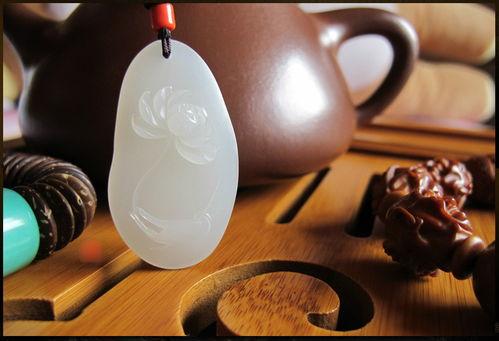 白玉仪装的最新爆料,神秘元素揭示古代服饰之谜  第2张