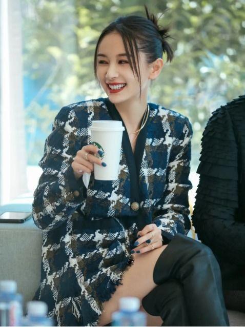 女明星网红吃瓜图片大全,揭秘娱乐圈幕后故事 第1张 女明星网红吃瓜图片大全,揭秘娱乐圈幕后故事 第1张